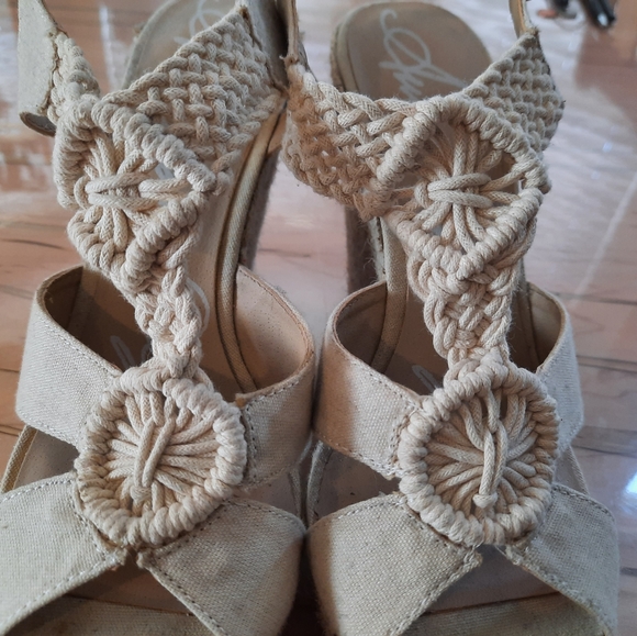 Cream & Jute Wedges - Picture 2 of 4